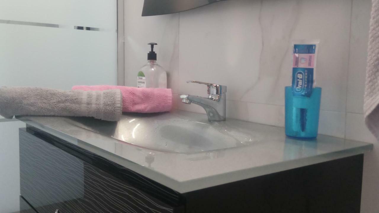 Apartment Near Stavros Niarchos Park & Acropolis Atina Dış mekan fotoğraf